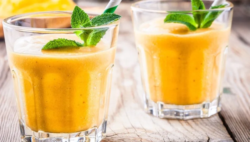 Smoothie mangue ananas