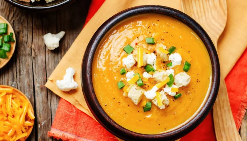 Soupe de patate douce et bleu