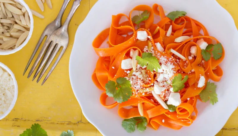 Tagliatelles de carottes à la feta