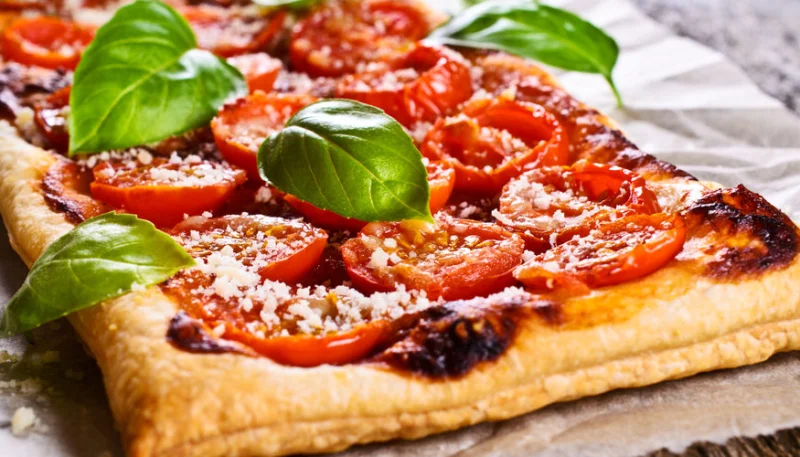 Tarte à la tomate et moutarde