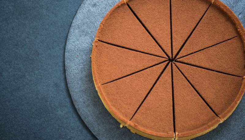 Tarte au chocolat blanc et café