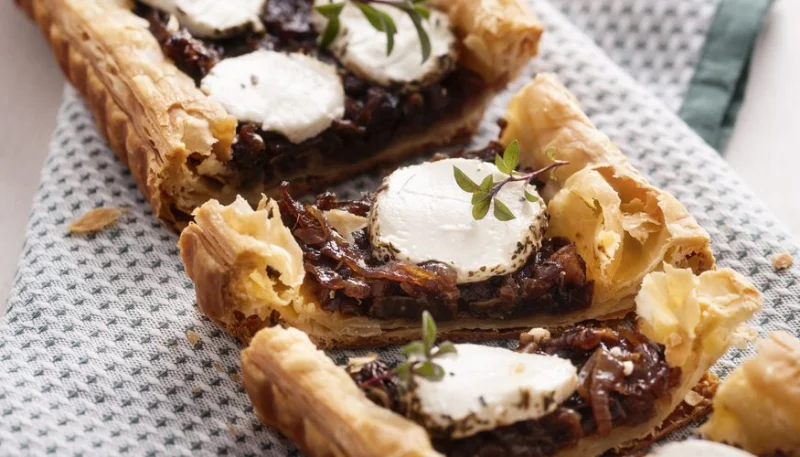 Tarte chèvre-oignons