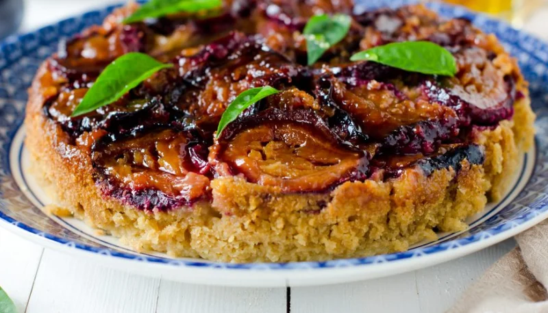 Tarte tatin aux prunes