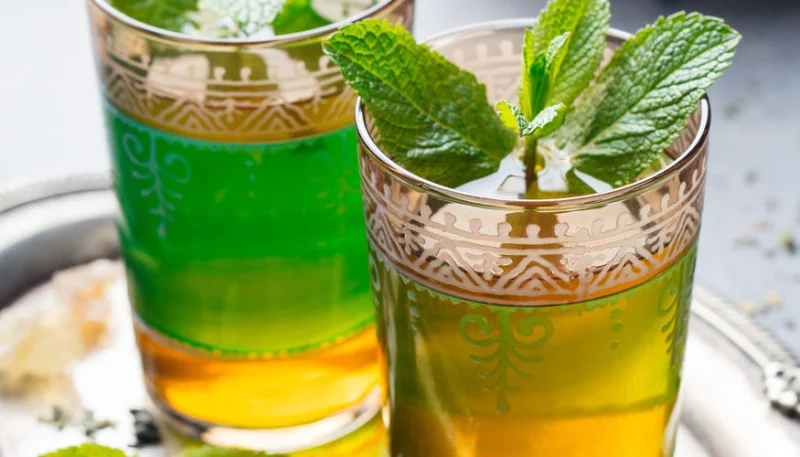 Thé marocain à la menthe