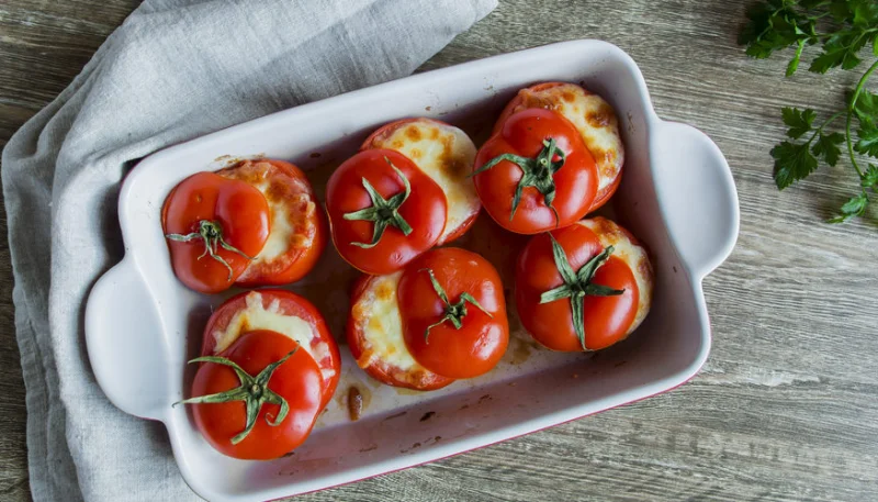 Tomates farcies à la mozzarella