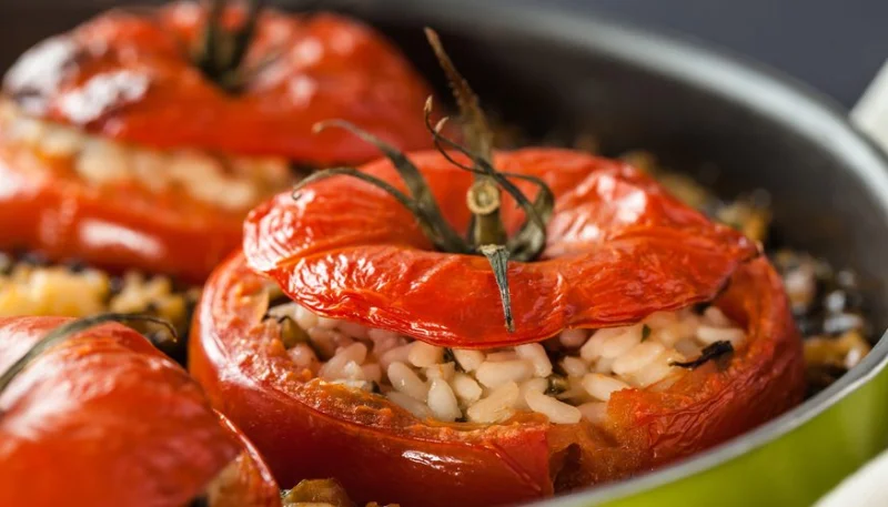 Tomates farcies au riz