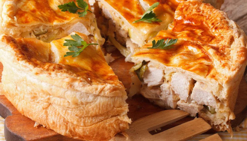 Tourte de poulet au foie gras truffé