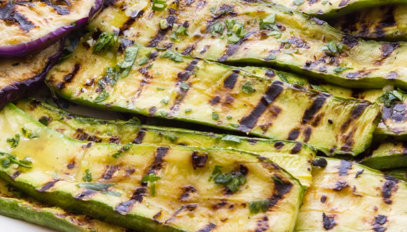 Courgettes grillées au barbecue