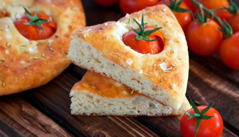 Fougasse aux tomates cerises