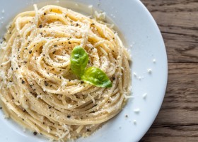 Spaghetti au parmesan et au poivre