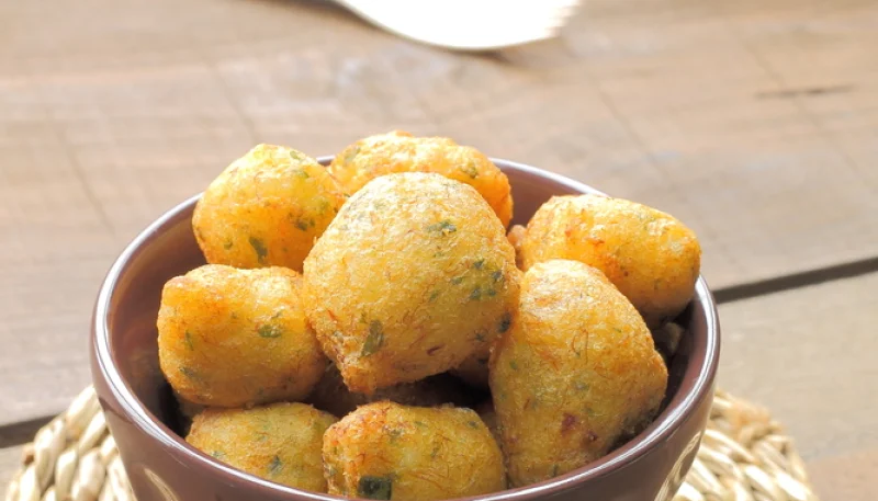 Acras de saumon fumé