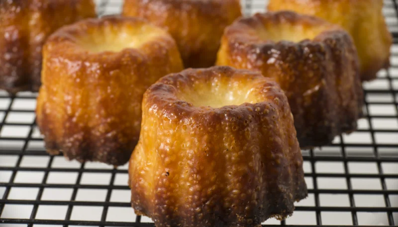 Cannelés chèvre miel
