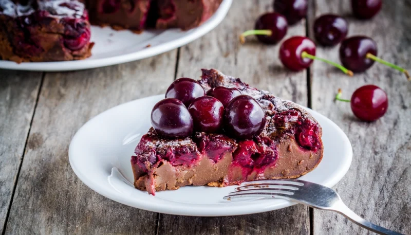 Clafoutis chocolaté à la cerise