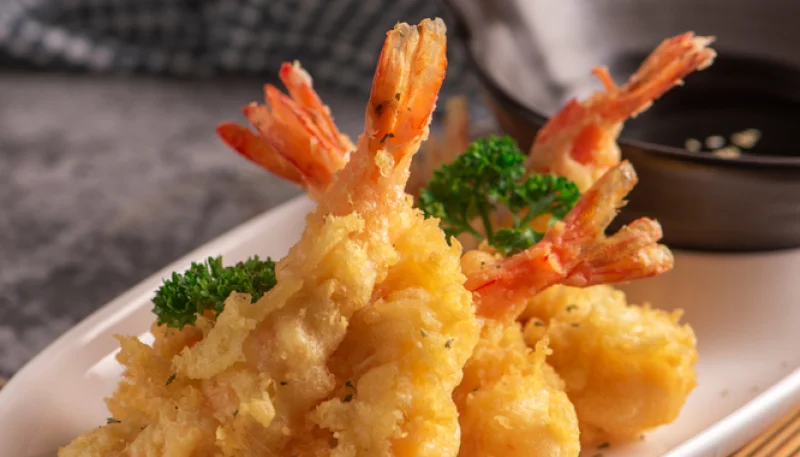 Crevettes tempura à la noix de coco