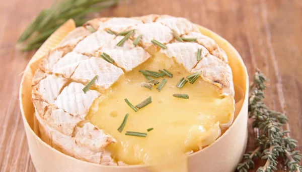 Fondue de camembert au miel