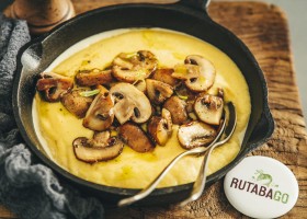 Polenta crémeuse, poêlée de champignons