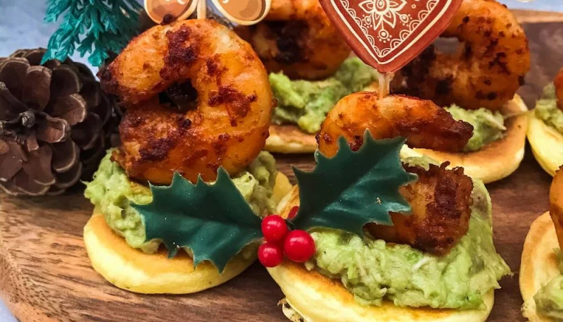 Délice de crevettes et guacamole au thon