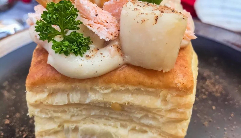Vol au vent saumon et Noix de Saint Jacques