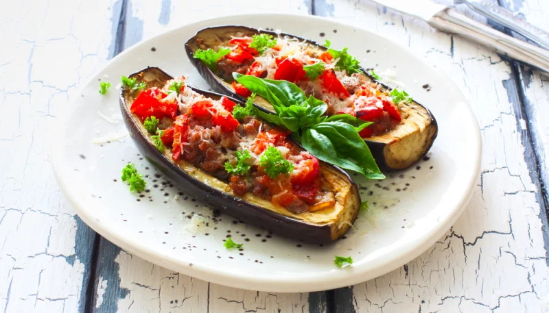 Aubergines farcies au porc et au parmesan