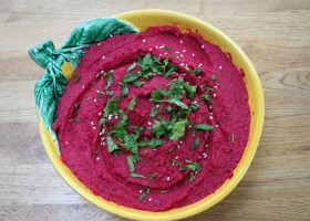 Houmous à la betterave