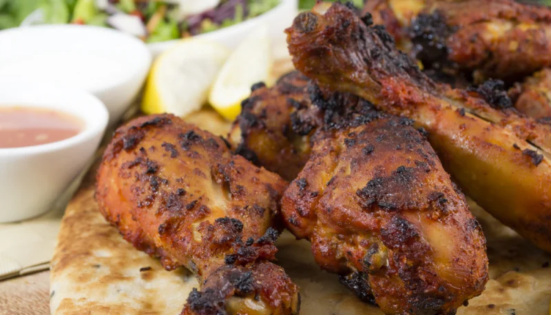 Cuisses de poulet grillées à l’indienne