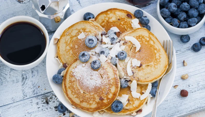 Petites crêpes aux bleuets