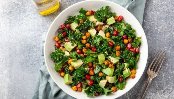 Salade vegan arc-en-ciel