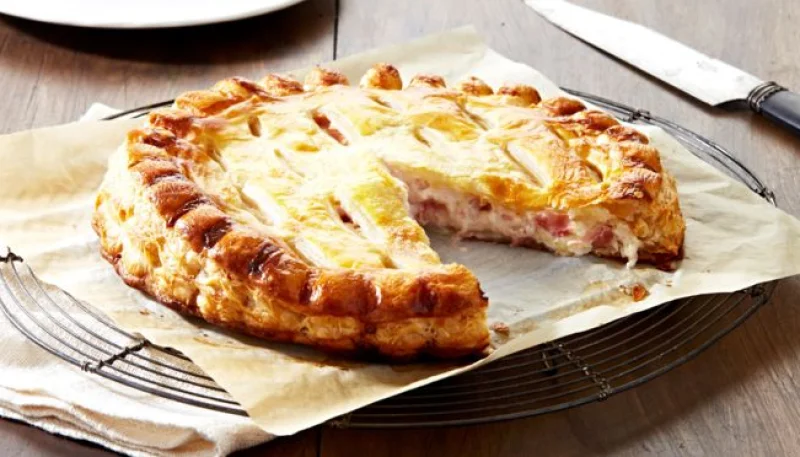 Tourte au beaufort et au lard