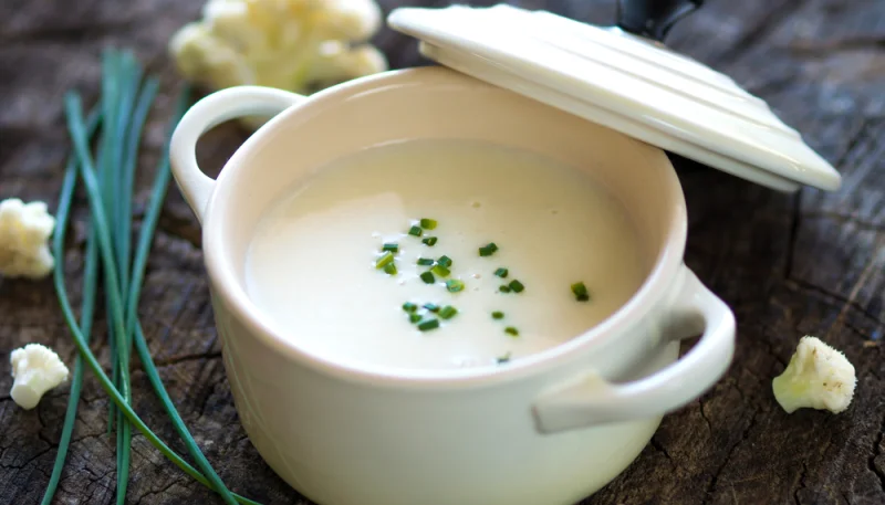 Velouté de chou-fleur au lait de coco