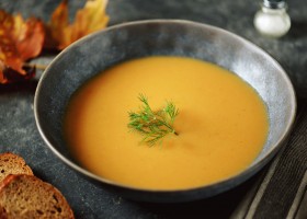 Velouté de carottes et panais au curcuma