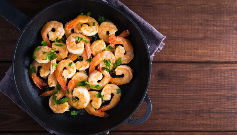 Crevettes sautées au vin blanc