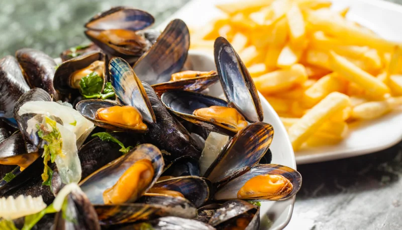 Moules curry pommes vertes