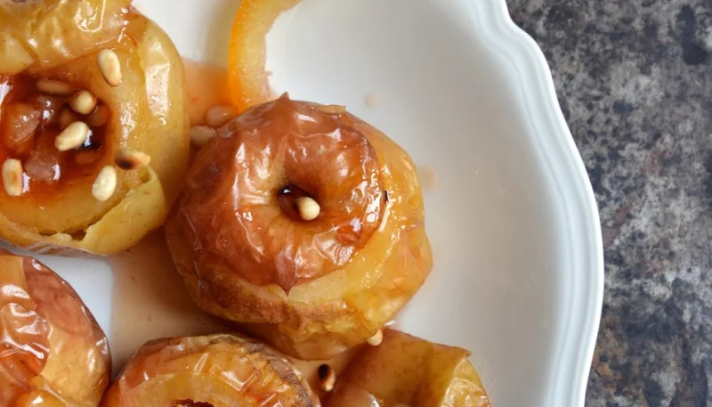 Pommes cuites à la compote de pommes spécial grossesse