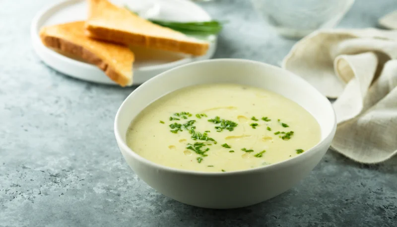Soupe d'endives aux fromages