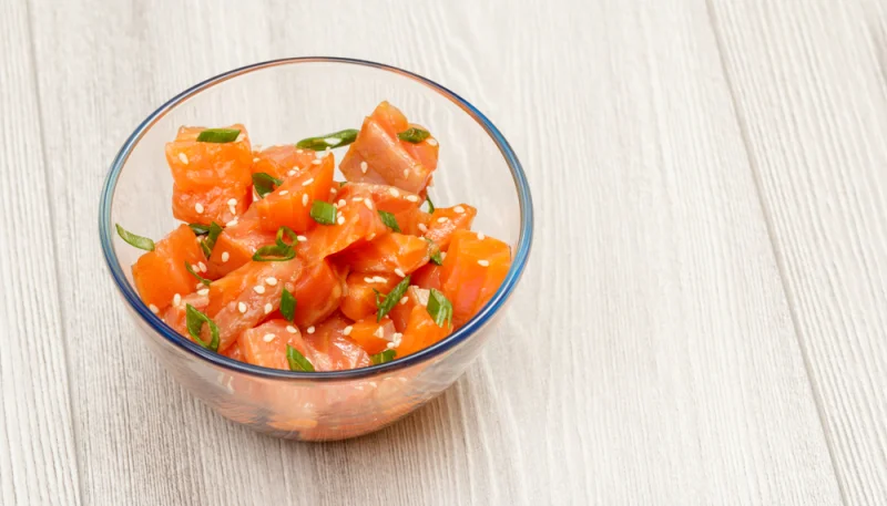 Tartare de saumon au gingembre pour la Saint-Valentin