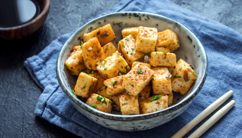 Tofu sauté aux graines de sésame