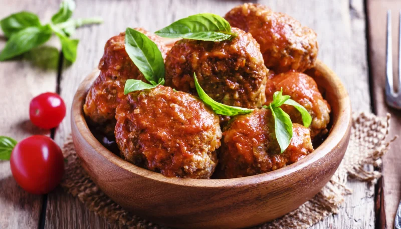 Boulettes de viande à la menthe fraîche et au basilic