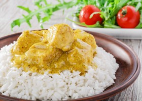Escalopes de poulet fromage blanc et curry