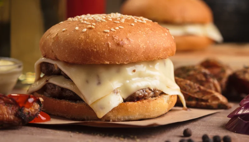 Hamburgers façon raclette