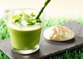 Mousse d'asperge printanière