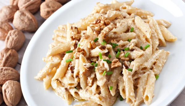 Penne au pecorino et noix