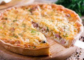 Quiche à l'oignon et aux lardons fumés