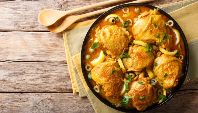 Ragoût de poulet, légumes et estragon