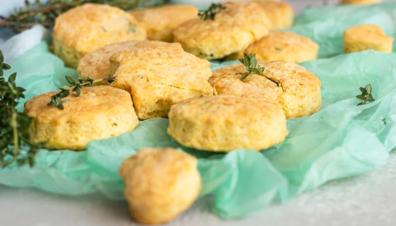 Sablés apéritifs au parmesan et au thym