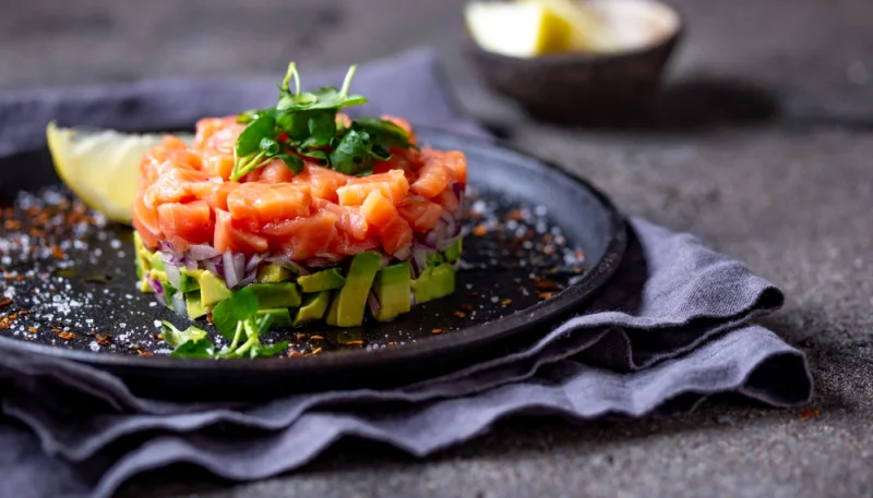 Tartare de saumon et avocat