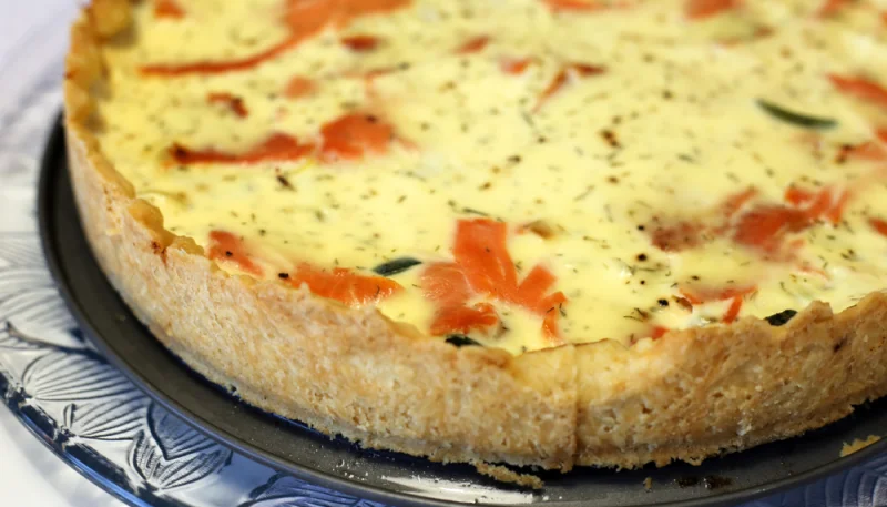 Tarte au saumon fumé et persil