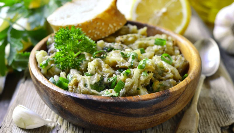 Délice grec aux aubergines et artichauts