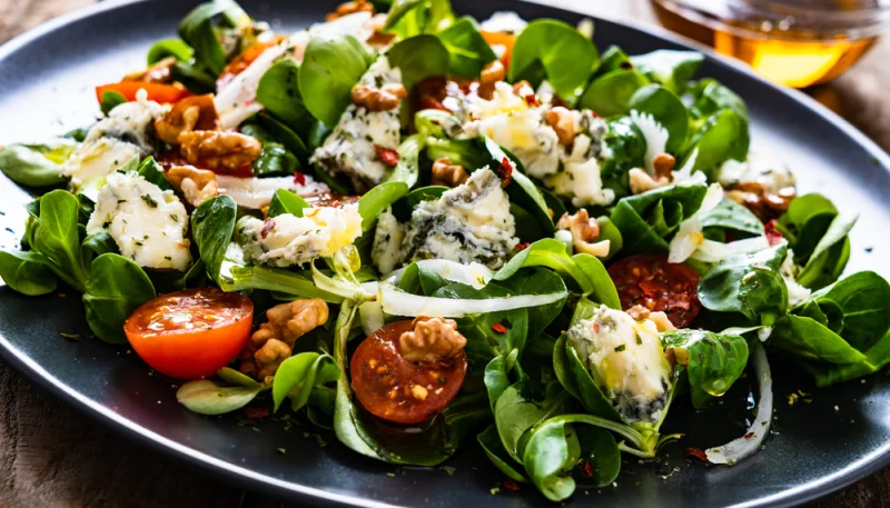 Salade de pousses d'épinards