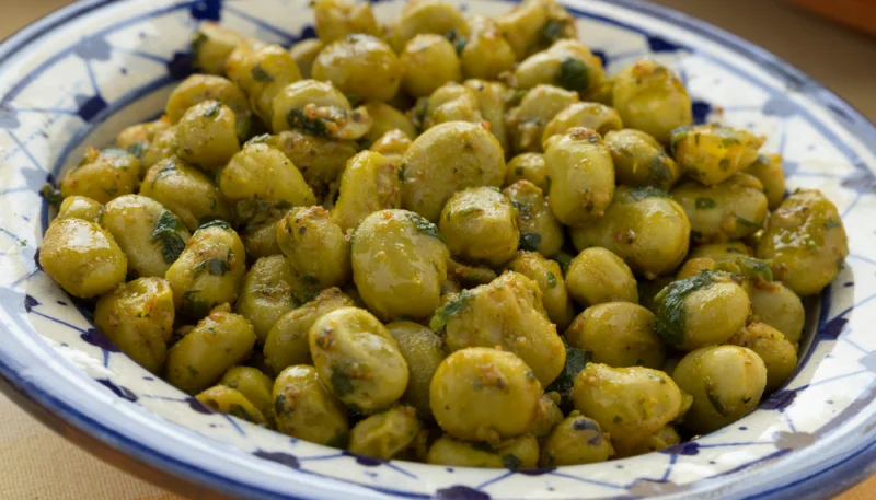 Salade de fèves à la ciboulette