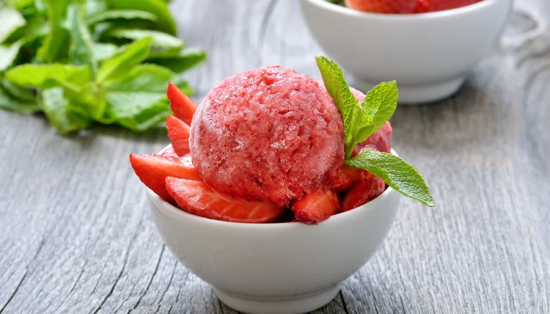 Sorbet à la fraise citronnée